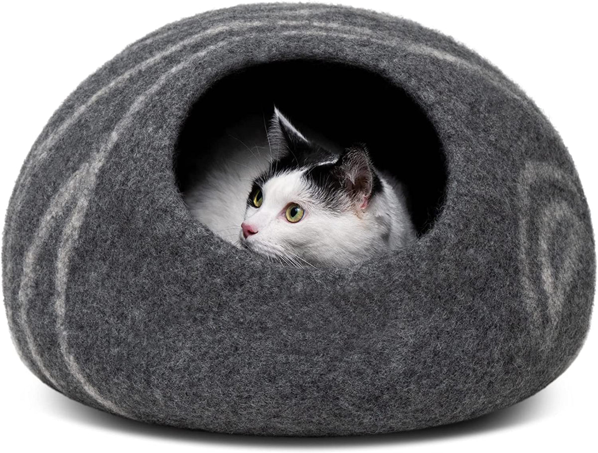 Cat Cave – Premium Handmade Felt Bed for Indoor Cats